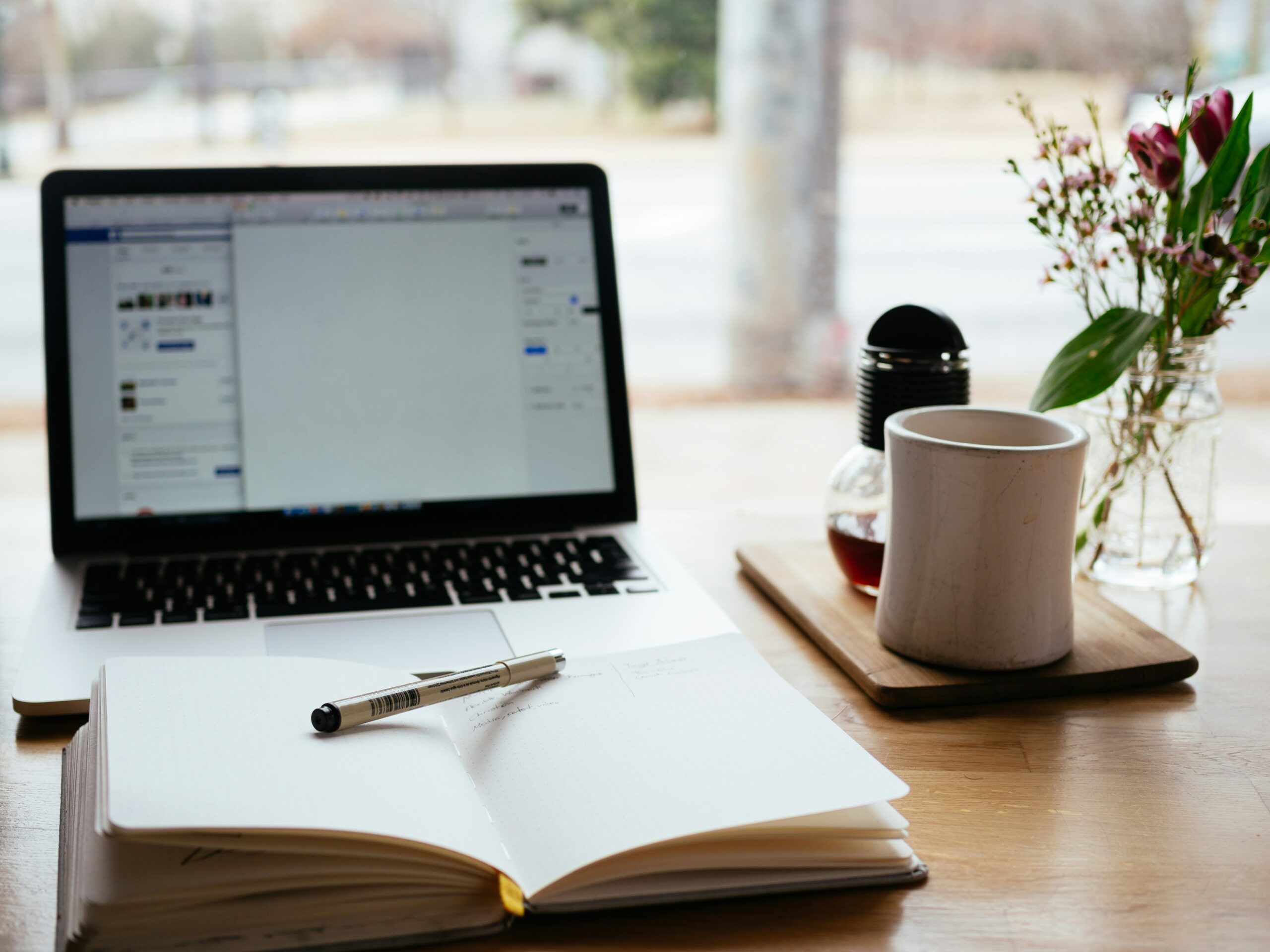 Creating a creative online teaching experience - image by nick morrison FHnnjk1Yj7Y unsplash (3)